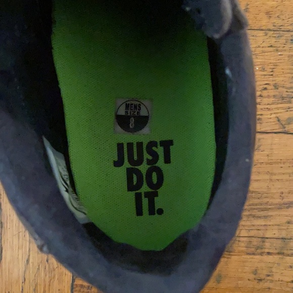 Used Nike Lunar Shoes sz 8 in good conditions - Picture 3 of 5